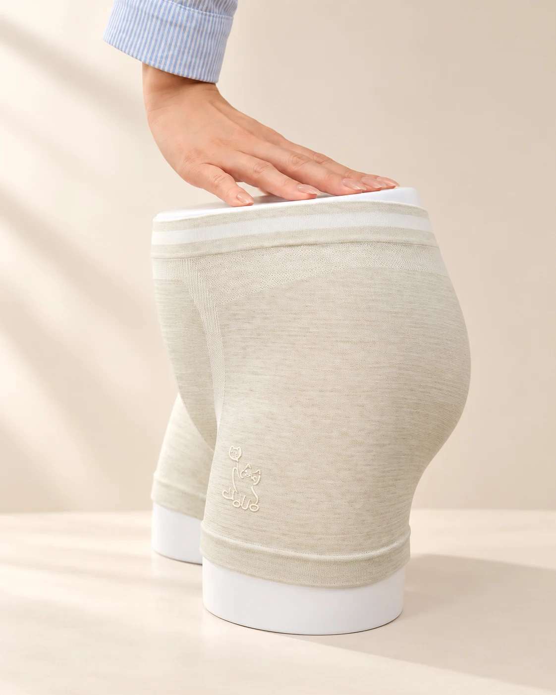 Side view of the sage kids seamless boxer brief on a display form